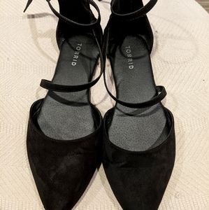 Torrid 10W black flats